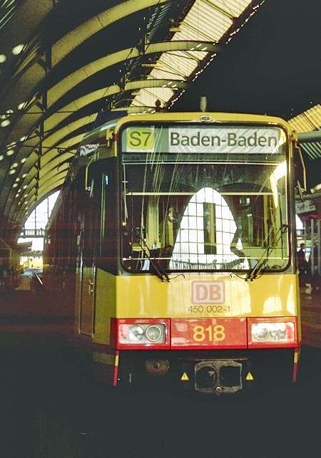 Erste Exkursion der Salzburger zum "Karlsruher Modell" Pfingsten 1996 Zweisystem-Triebwwagen auf Albtalbahn und DB-Strecken