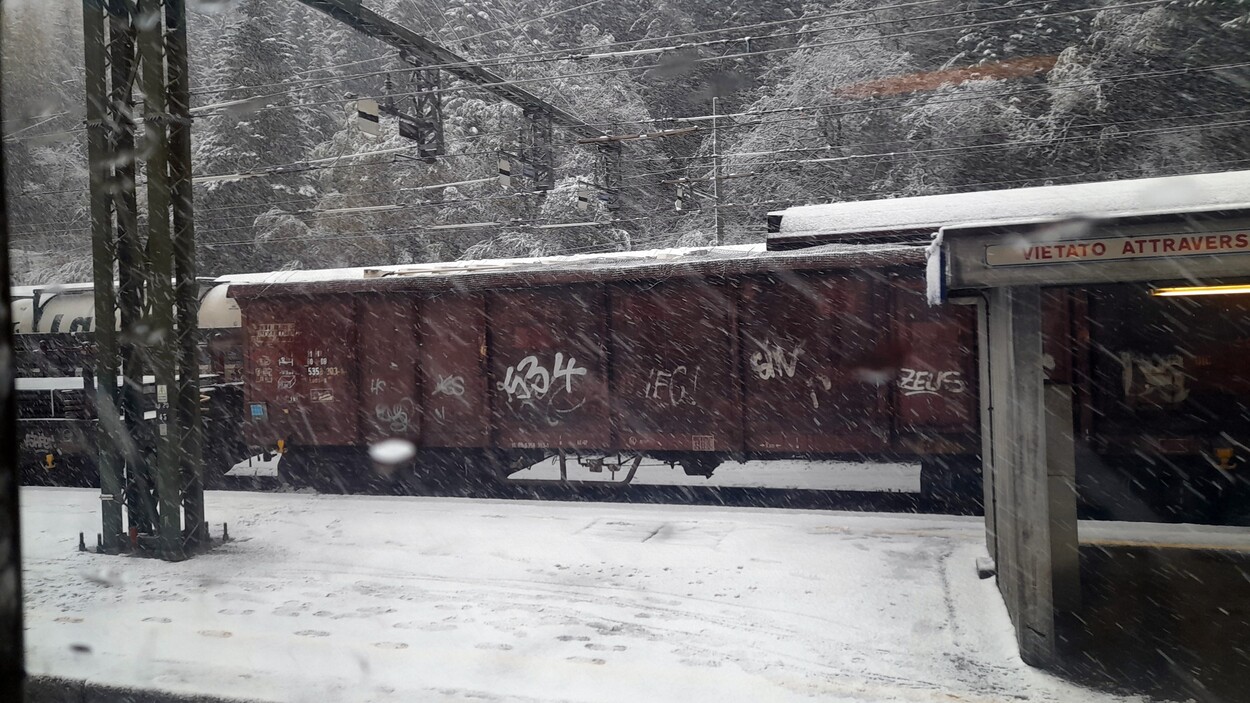 Bahnhof Brenner: Erster Schneefall der Saison