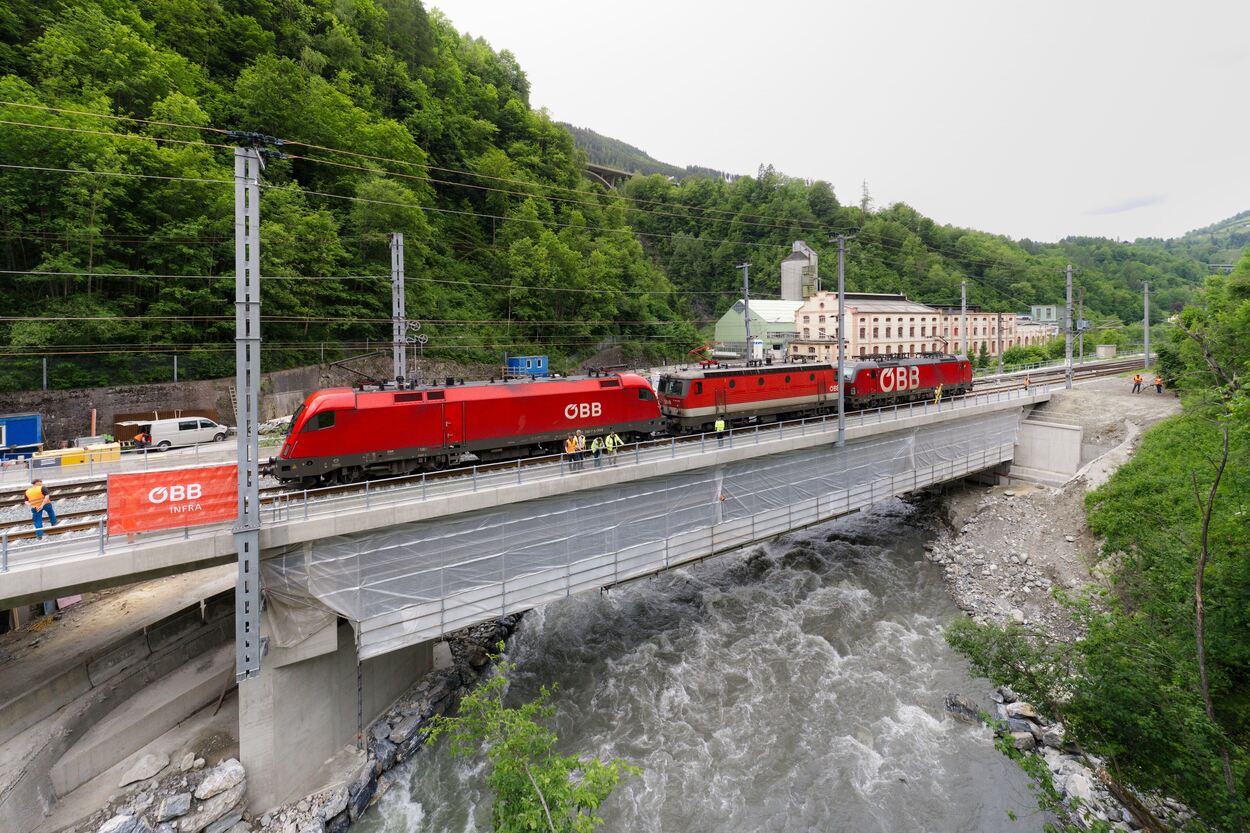 ÖBB Brückenbelastungstest Lend im Pinzgau