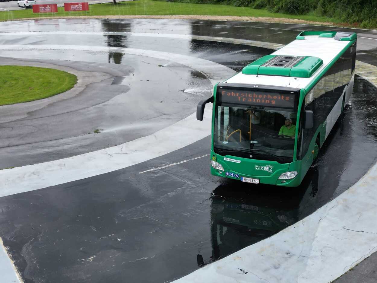 Fahrsicherheitstraining bei der Holding Graz