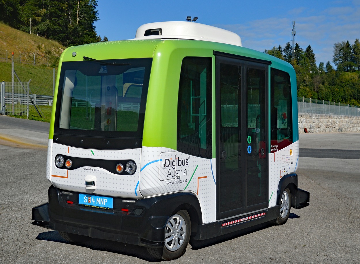 Digibus-Testfahrt Salzburg-Ring