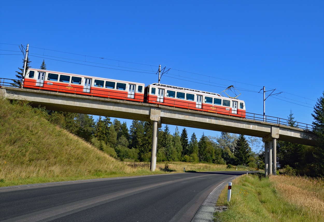 Zahnradbahn Štrba - Štrbské Pleso in der Hohen Tatra