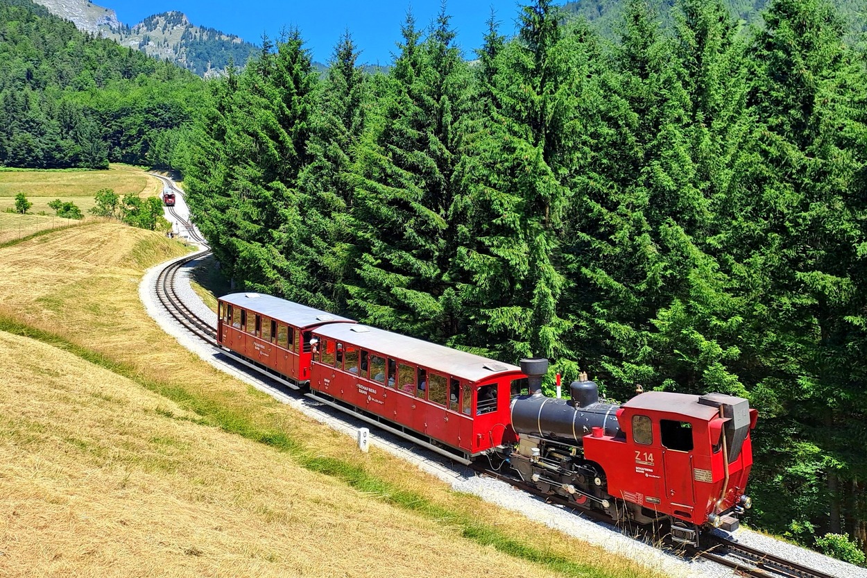2023-06-25_at323_SATG_Schafbergbahn_Z14_km09_Unter-Aschinger_ÖMT