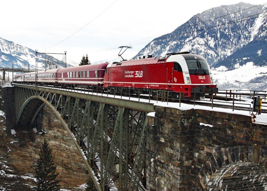 SLB-Schnee-Express aus den Niederlanden in die Alpen