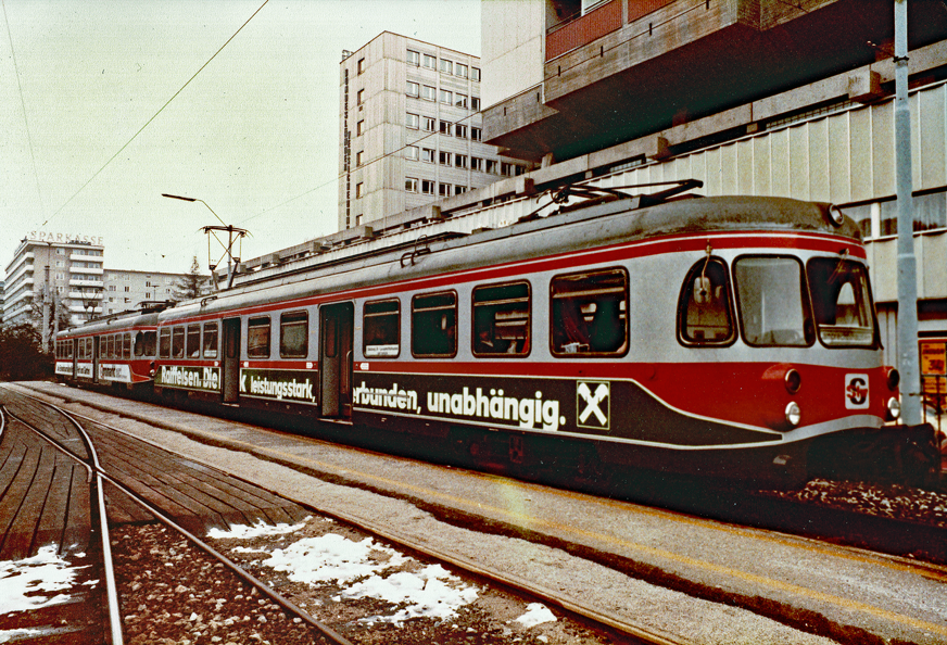 "Silberpfeile" vormals Köln-Bonner-Eisenbahn in Salzburg Lokalbahnhof